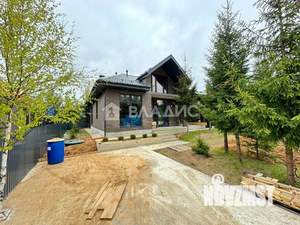 Дом 150м², 2-этажный, участок 10 сот.  