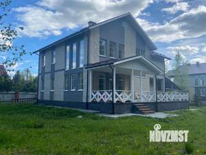 Дом 279м², 2-этажный, участок 15 сот.  