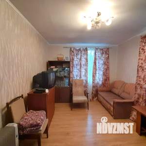 Дом 80м², 2-этажный, участок 6 сот.  