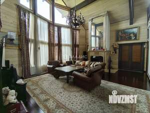 Дом 525м², 2-этажный, участок 234 сот.  