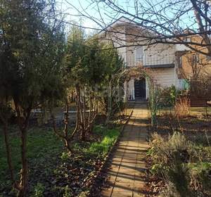 Дом 142м², 2-этажный, участок 11 сот.  