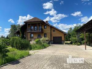 Дом 190м², 2-этажный, участок 130 сот.  