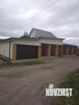 Дом 100м², 2-этажный, участок 10 сот.  