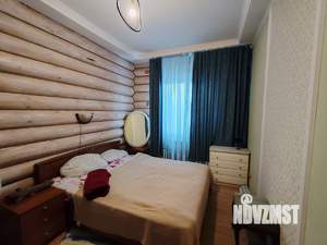 Дом 250м², 3-этажный, участок 15 сот.  