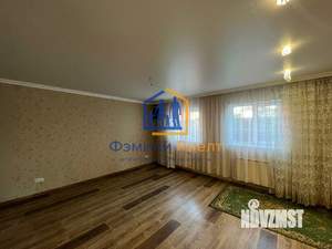 Дом 185м², 3-этажный, участок 10 сот.  