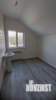 Дом 150м², 2-этажный, участок 10 сот.  