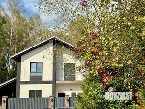 Дом 206м², 2-этажный, участок 12 сот.  