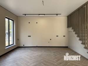 Дом 150м², 2-этажный, участок 8 сот.  