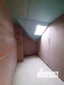 Дом 220м², 2-этажный, участок 12 сот.  