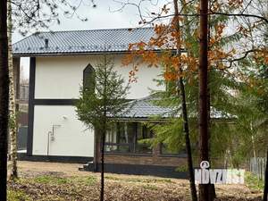 Дом 206м², 2-этажный, участок 12 сот.  