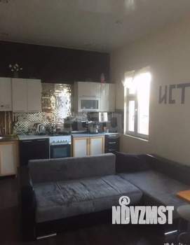Дом 140м², 2-этажный, участок 7 сот.  