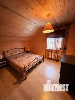 Дом 145м², 2-этажный, участок 6 сот.  