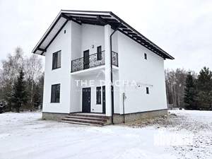 Дом 174м², 2-этажный, участок 15 сот.  