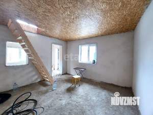 Дом 50м², 2-этажный, участок 6 сот.  