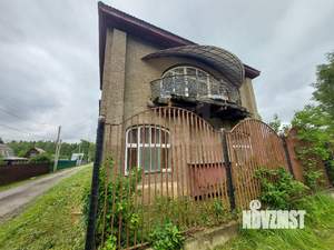 Дом 460м², 2-этажный, участок 10 сот.  