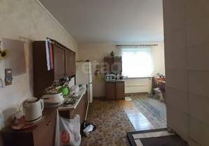 Дом 1617м², 2-этажный, участок 12 сот.  