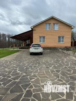 Дом 196м², 2-этажный, участок 15 сот.  