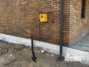 Дом 140м², 2-этажный, участок 10 сот.  