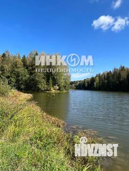 Дом 230м², 2-этажный, участок 15 сот.  