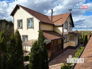 Дом 240м², 2-этажный, участок 15 сот.  