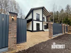 Дом 206м², 2-этажный, участок 12 сот.  