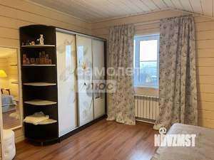 Дом 240м², 2-этажный, участок 15 сот.  