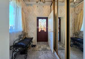 Дом 400м², 3-этажный, участок 13 сот.  