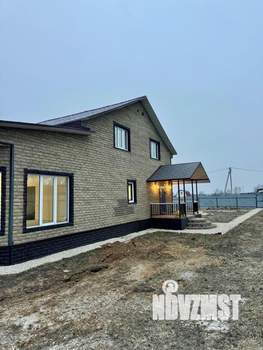 Дом 273м², 2-этажный, участок 11 сот.  