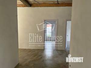 Дом 160м², 2-этажный, участок 10 сот.  
