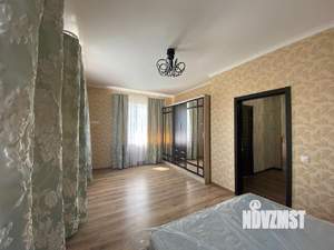 Дом 274м², 2-этажный, участок 15 сот.  