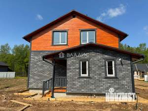 Дом 160м², 2-этажный, участок 10 сот.  