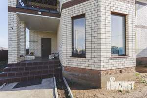 Дом 200м², 2-этажный, участок 8 сот.  