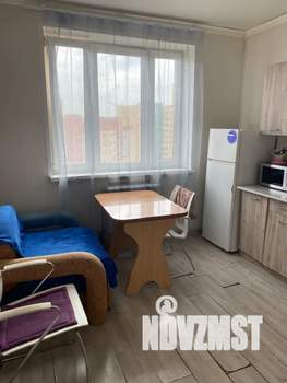 1-к квартира, посуточно, 40м2, 8/17 этаж