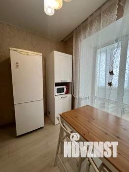 2-к квартира, посуточно, 40м2, 1/10 этаж