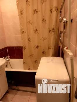 1-к квартира, посуточно, 34м2, 4/5 этаж