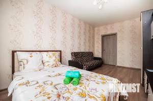 1-к квартира, посуточно, 37м2, 1/1 этаж