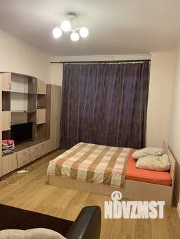 2-к квартира, посуточно, 70м2, 6/25 этаж