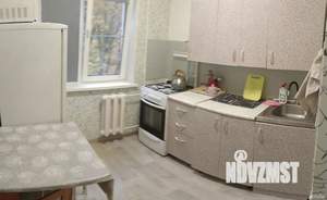 1-к квартира, посуточно, 42м2, 2/5 этаж