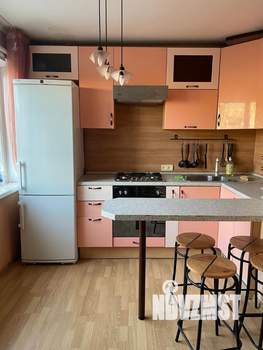 1-к квартира, посуточно, 33м2, 4/9 этаж