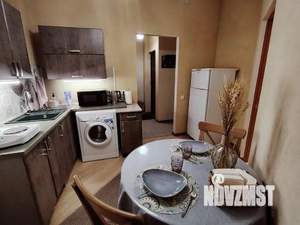 1-к квартира, посуточно, 32м2, 1/1 этаж