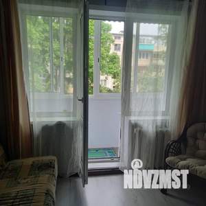 2-к квартира, посуточно, 43м2, 3/5 этаж