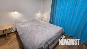 Студия квартира, посуточно, 32м2, 10/17 этаж