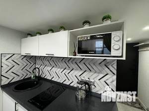 Студия квартира, посуточно, 25м2, 7/9 этаж