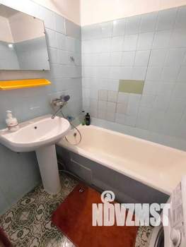 1-к квартира, посуточно, 38м2, 3/9 этаж