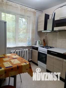 2-к квартира, посуточно, 44м2, 3/5 этаж
