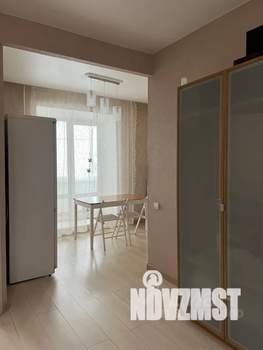 2-к квартира, посуточно, 40м2, 1/10 этаж
