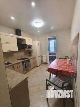 1-к квартира, посуточно, 40м2, 20/25 этаж