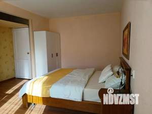 1-к квартира, посуточно, 32м2, 4/5 этаж