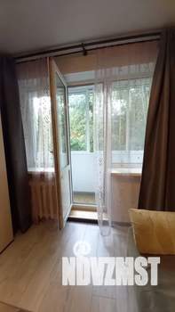 1-к квартира, посуточно, 32м2, 3/5 этаж