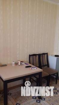 1-к квартира, посуточно, 41м2, 1/10 этаж